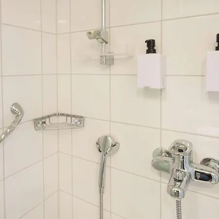 凯米斯堪迪酒店 酒店 凯米