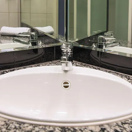 凯米斯堪迪酒店 凯米