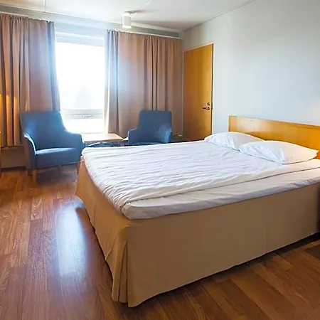 Scandic 4*