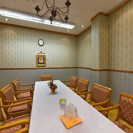 凯米斯堪迪酒店 酒店 凯米